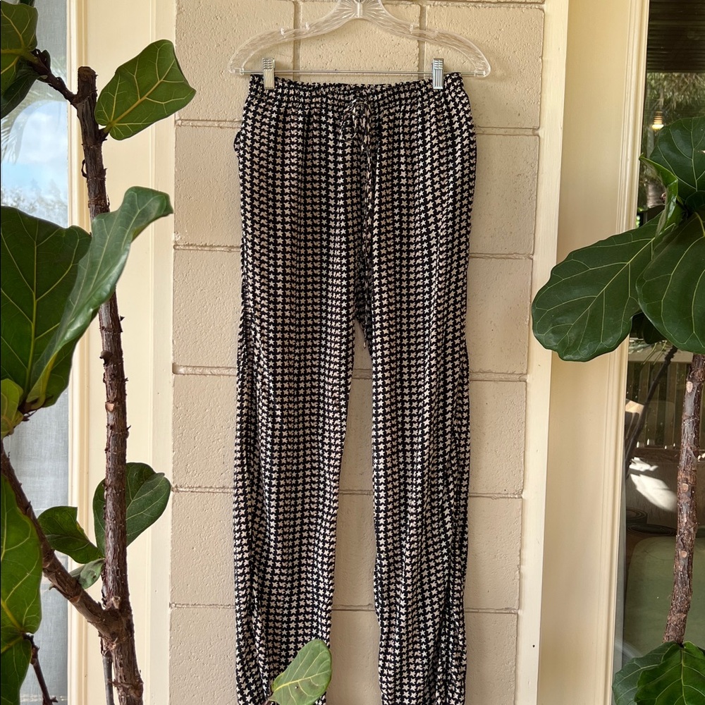 Isabel Marant Etoile Silk Black & White Printed Drawstring Joggers